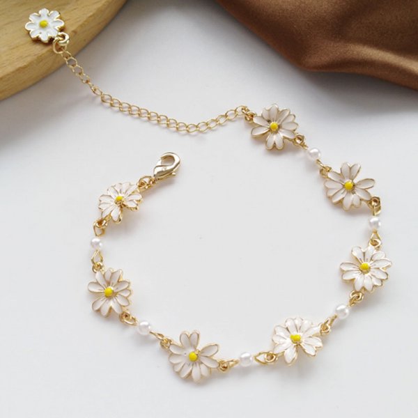 Flower Daisy Clavicle Chain Necklace for Women Girls Korean Style Sweet Short Choker Statement Wedding Bridal Jewelry Neck Chain