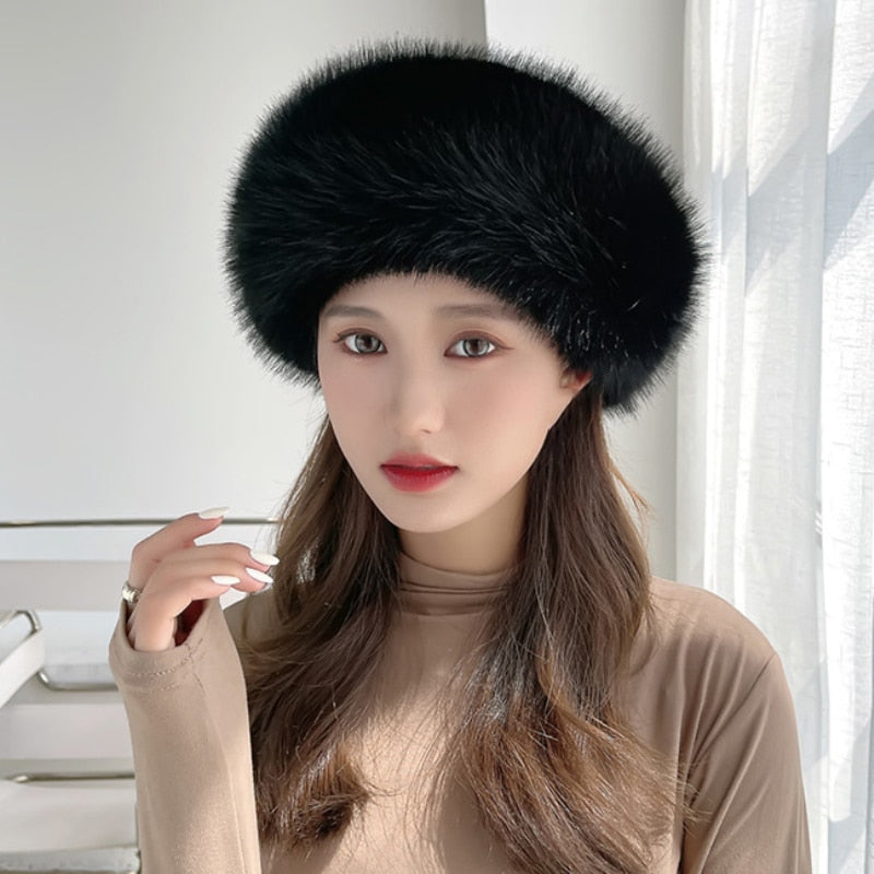 HT4003 Fur Hat Women Warm Snow Ski Cap Female Faux Fox Fur Bomber Hat Lady Windproof Winter Hats for Women Russian Hat Ushanka