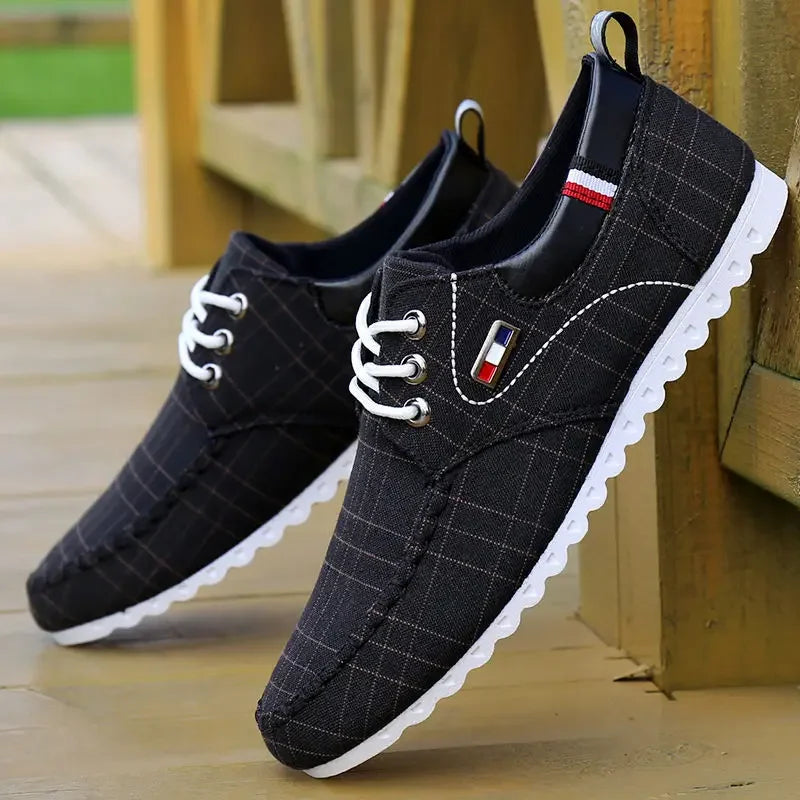 2022 Breathable Solid Color Slip Men Driving Shoes Spring And Autumn New Style Breathable Men's Peas Shoes the British Sneakers